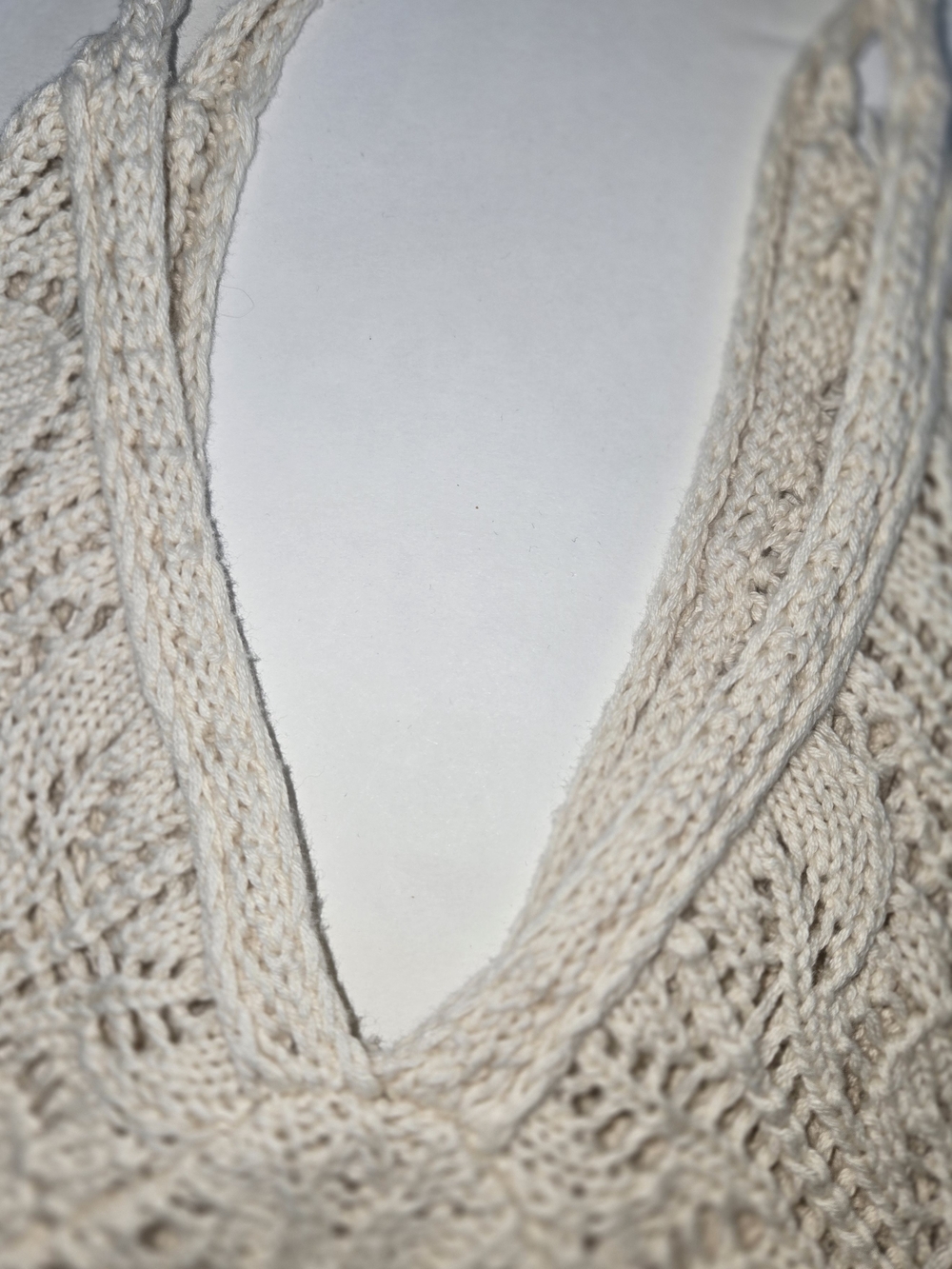 By Together - Cream Boho Beachy Crochet V-Neck Spaghetti Strap Crop Tank Size S - Picture 9 of 13
